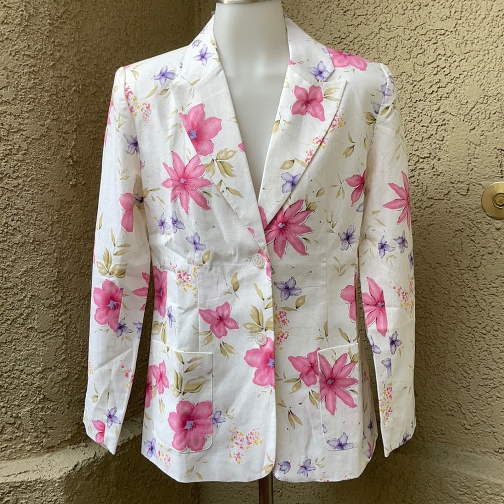 New white/pink /purple flowers Chadwick's linen jacket